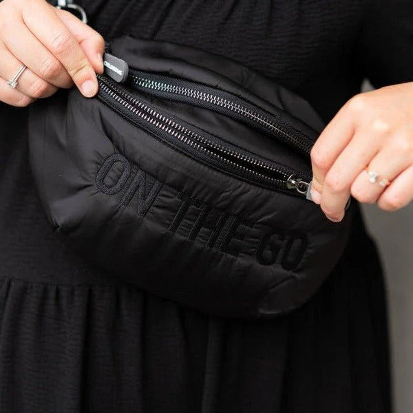 Bag BANANA BAG Puffered, BLACK