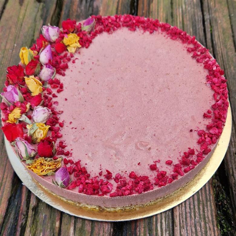 Fresh cakes with your wishes - DECORATION - gallery
