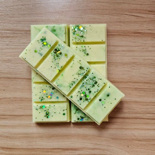 Zeliščni tonik in limeta snapbar