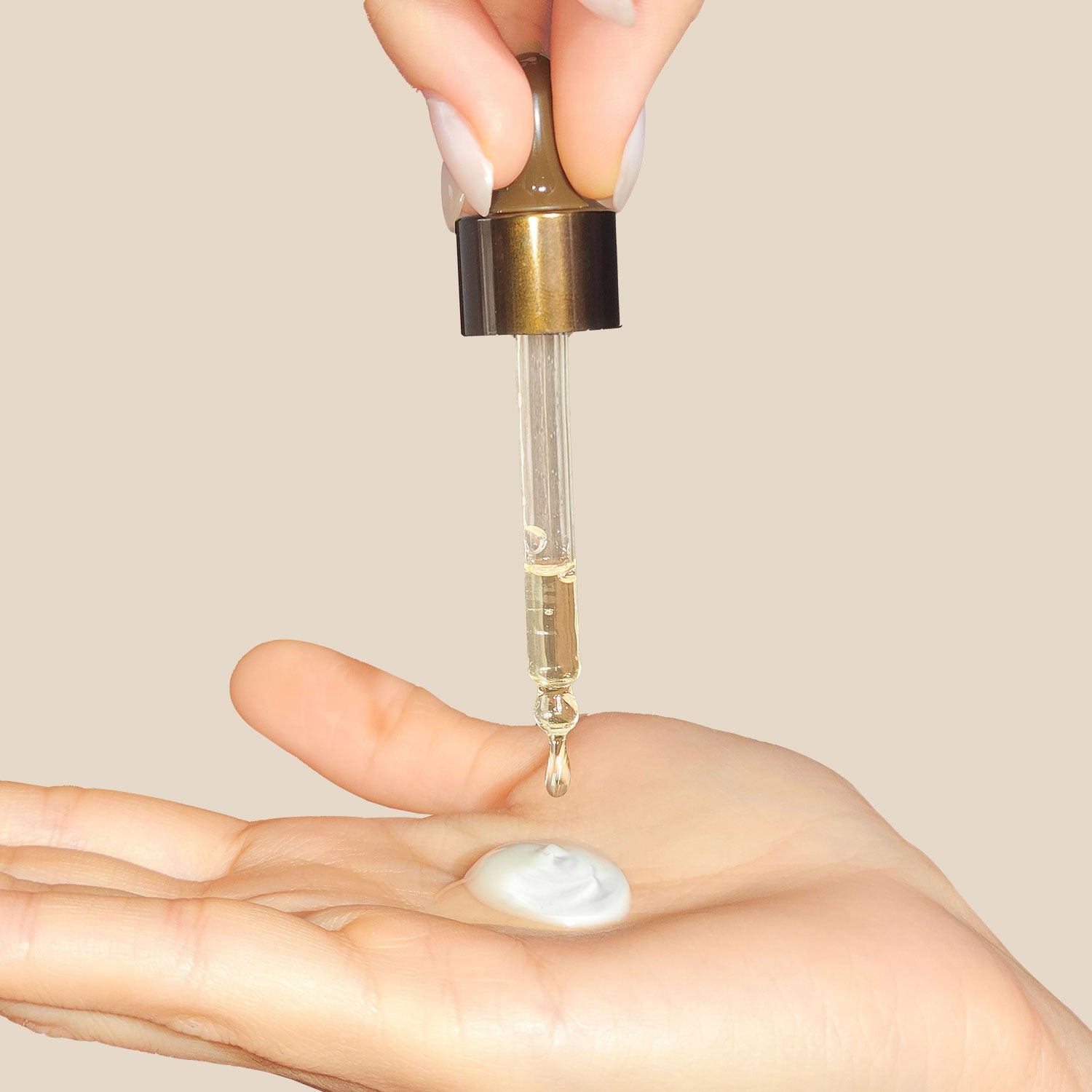 Bronze serum za samoporjavitev obraza