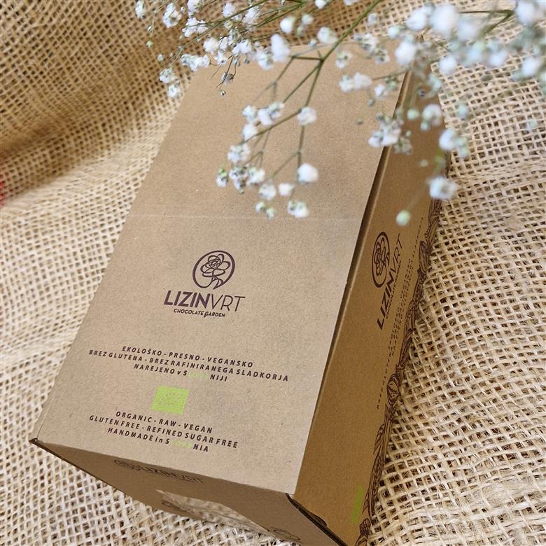 SALE (package 25) Organic Fresh snack covered in dark chocolate-orange 30 g