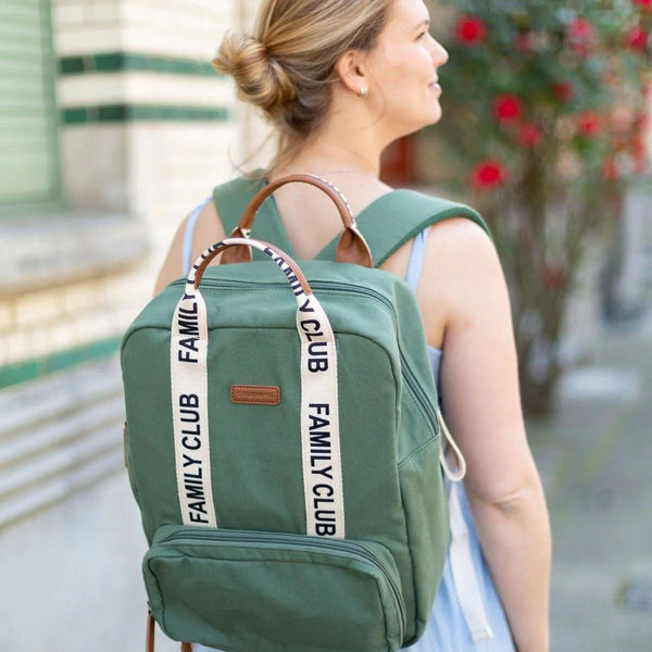 Changing backpack FAMILY CLUB signature, GREEN